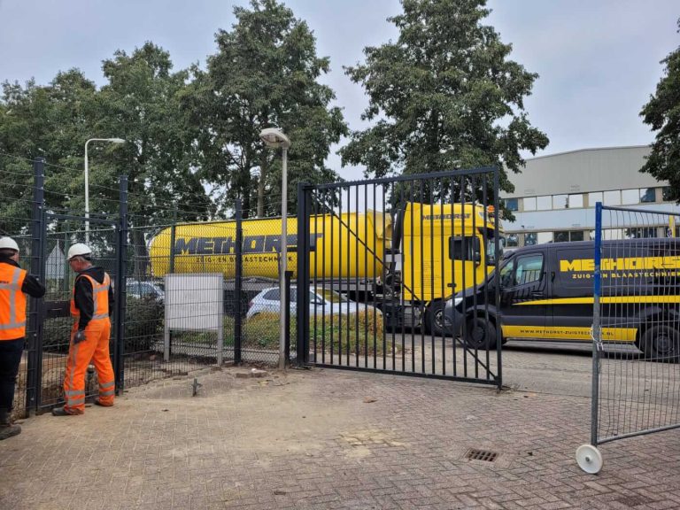 Zandblazen bij een kabel- en leidingtracé