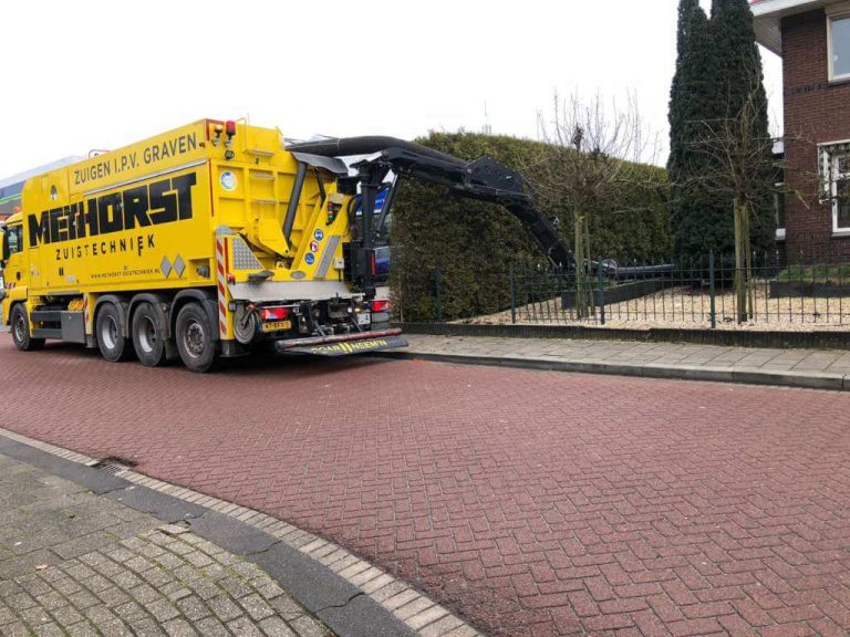 Kruipruimte uitgraven t.b.v. schelpenisolatie in Zevenhuizen